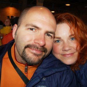 Meet your Poshers, Jez & Shannon